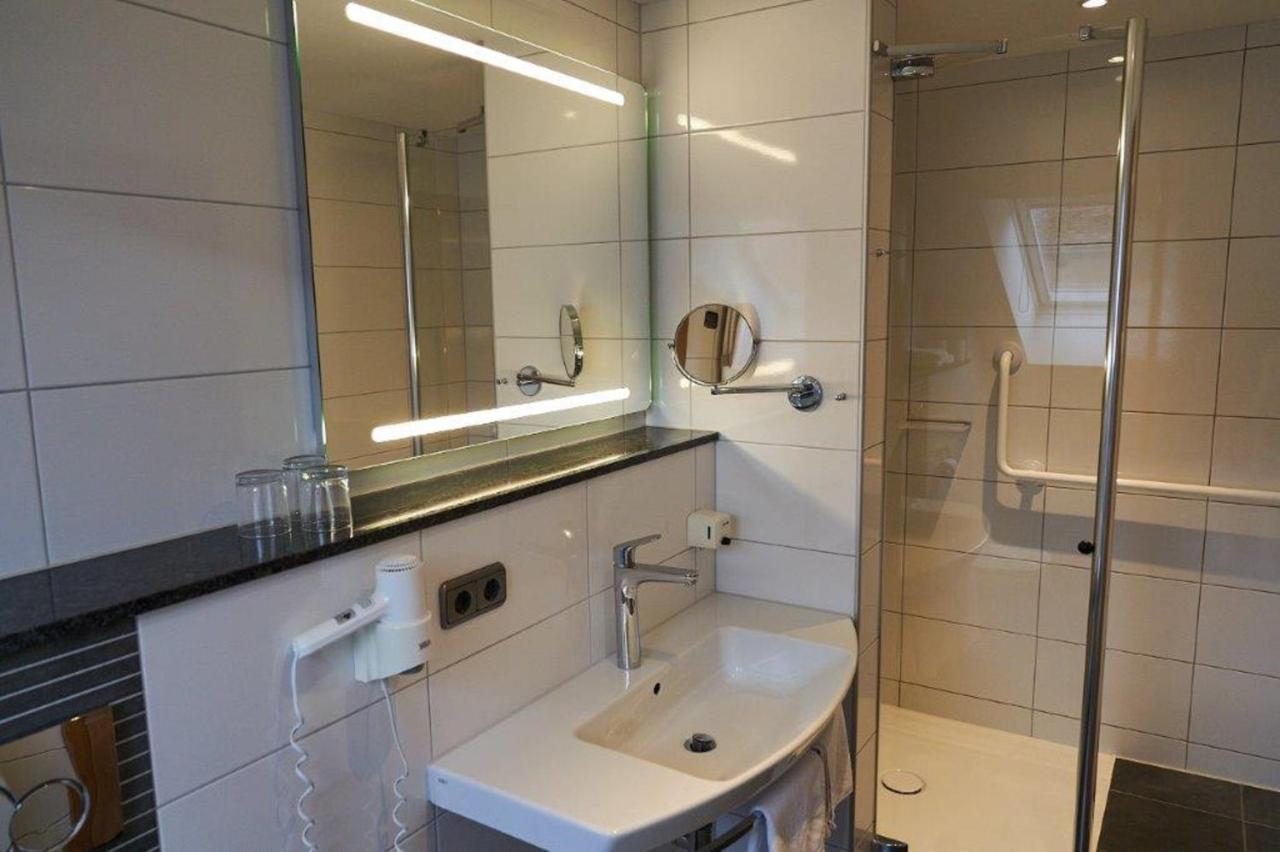 Zum Dallmayr Hotel Garni Berching Εξωτερικό φωτογραφία