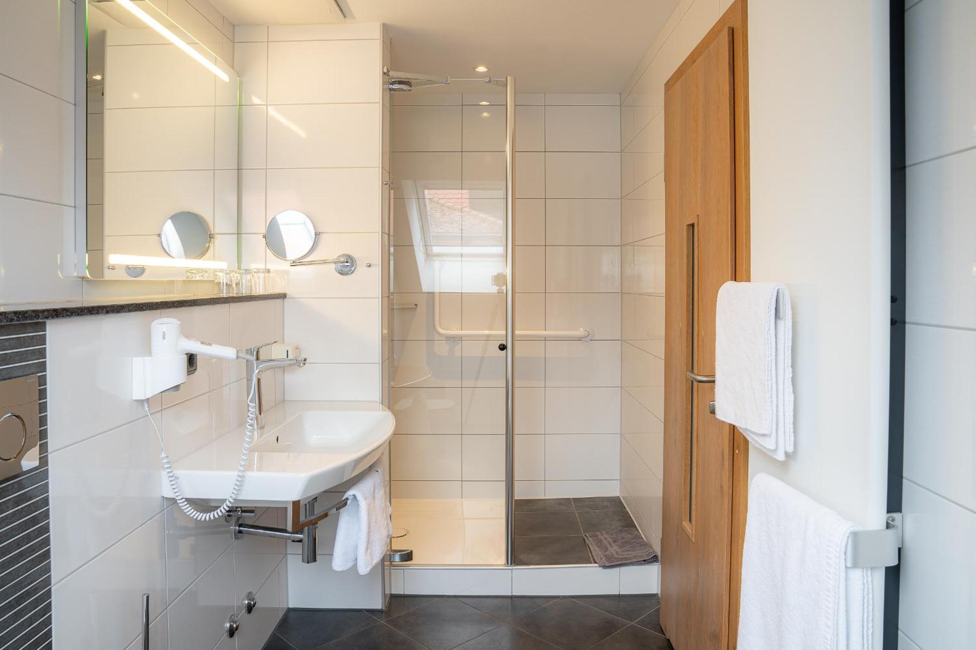 Zum Dallmayr Hotel Garni Berching Εξωτερικό φωτογραφία