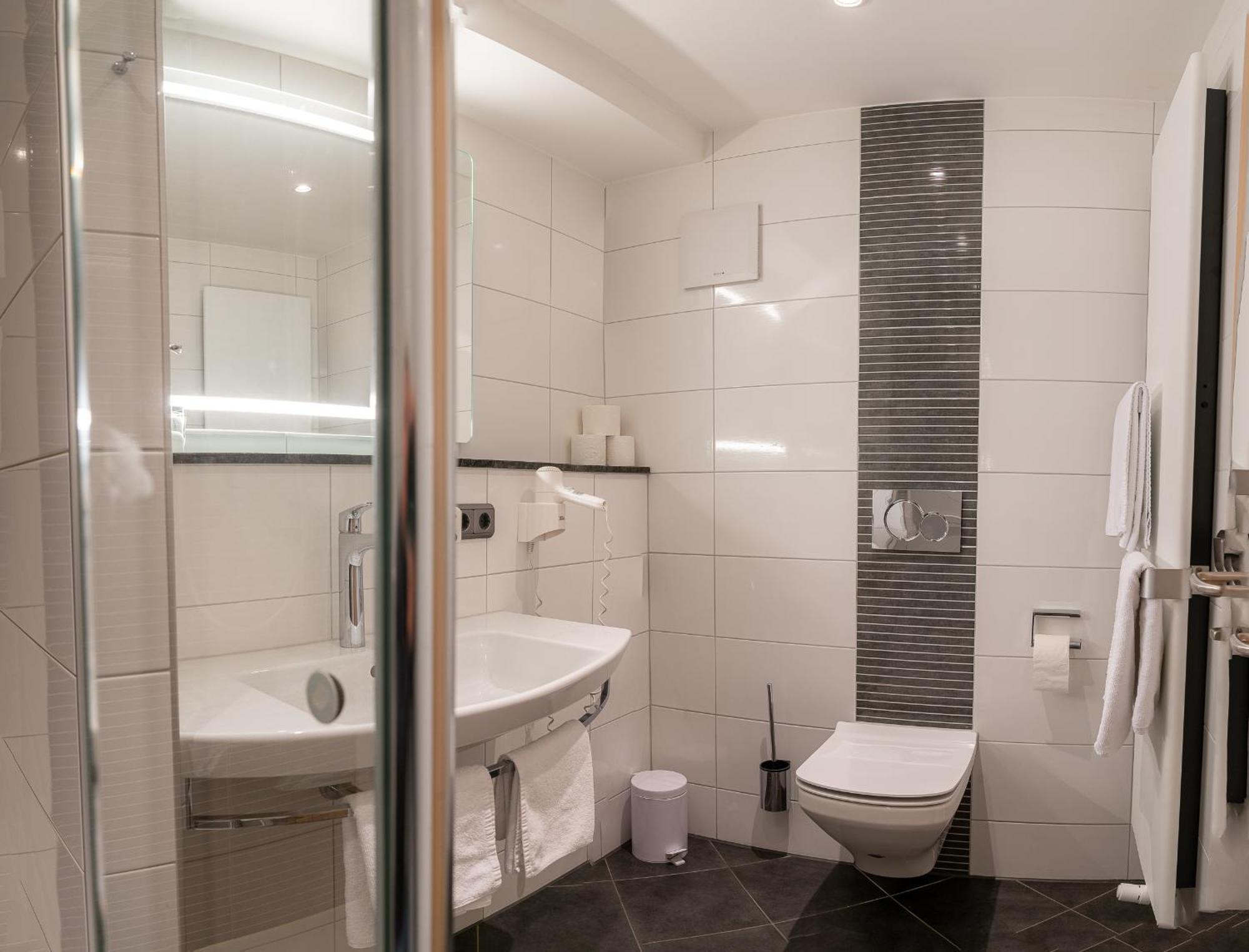 Zum Dallmayr Hotel Garni Berching Εξωτερικό φωτογραφία