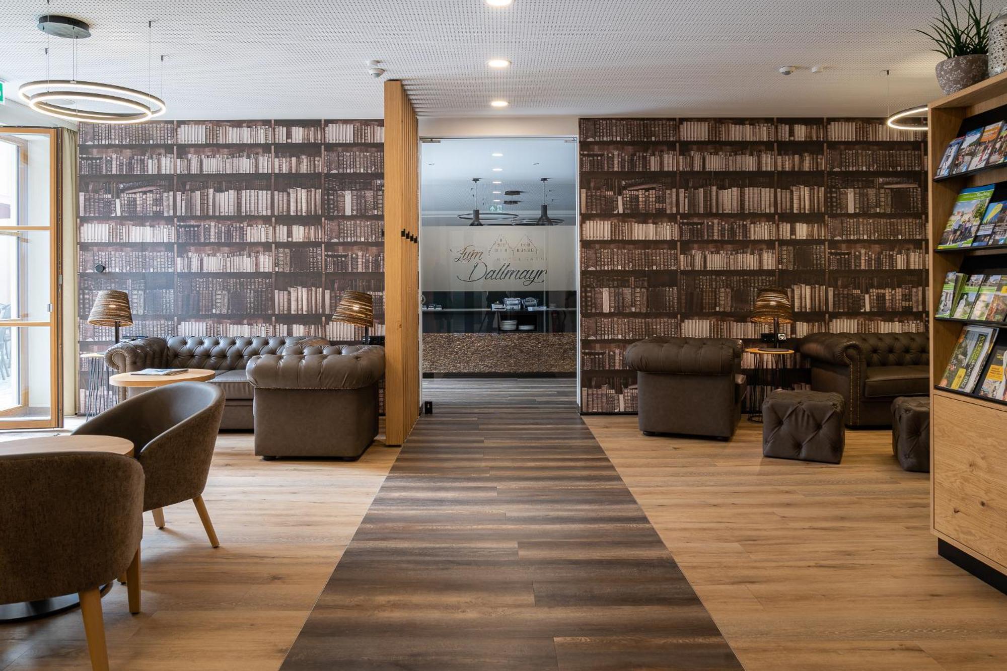 Zum Dallmayr Hotel Garni Berching Εξωτερικό φωτογραφία