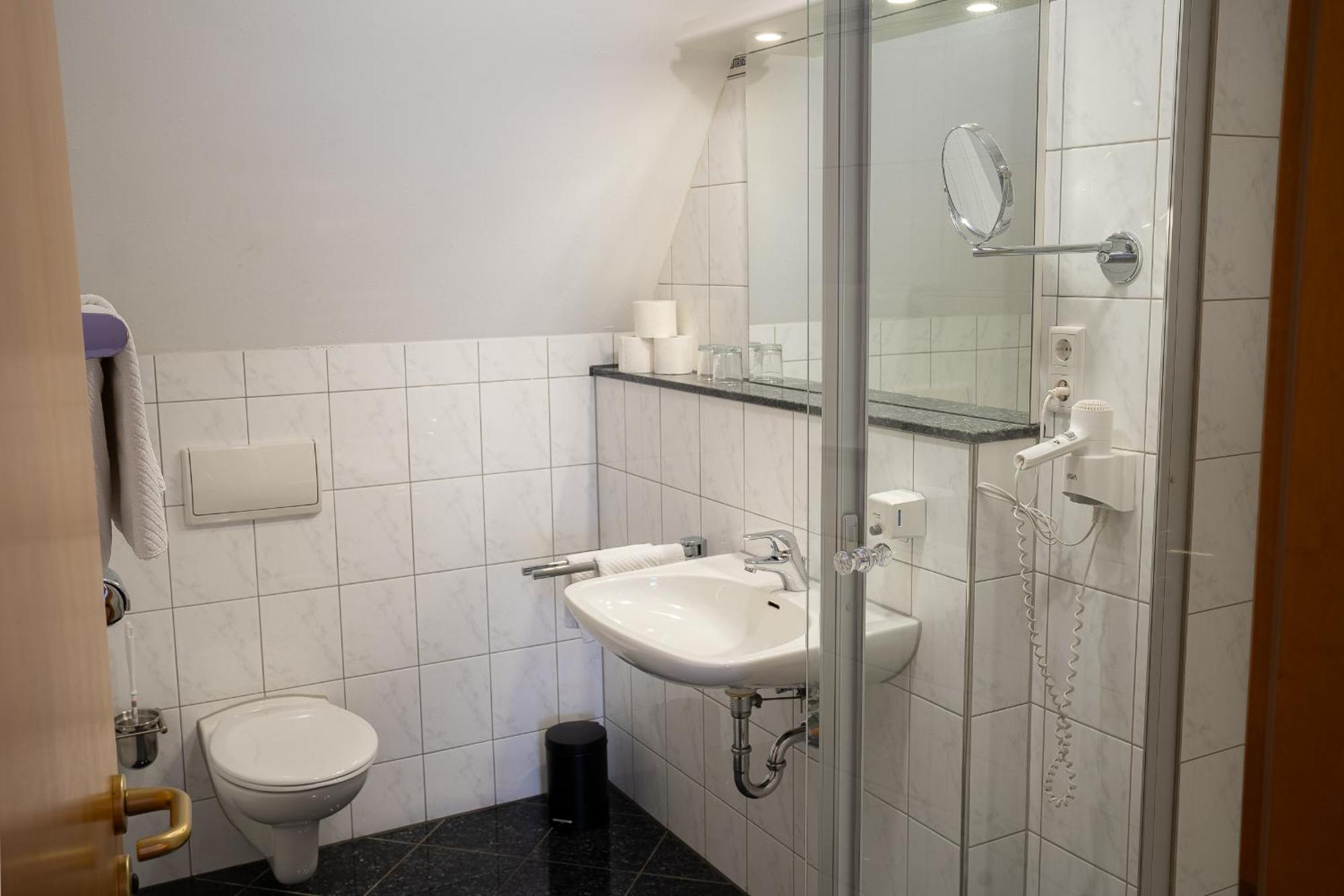 Zum Dallmayr Hotel Garni Berching Εξωτερικό φωτογραφία